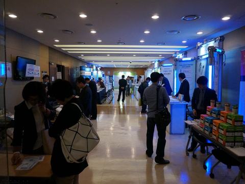 2015-spring-conference4